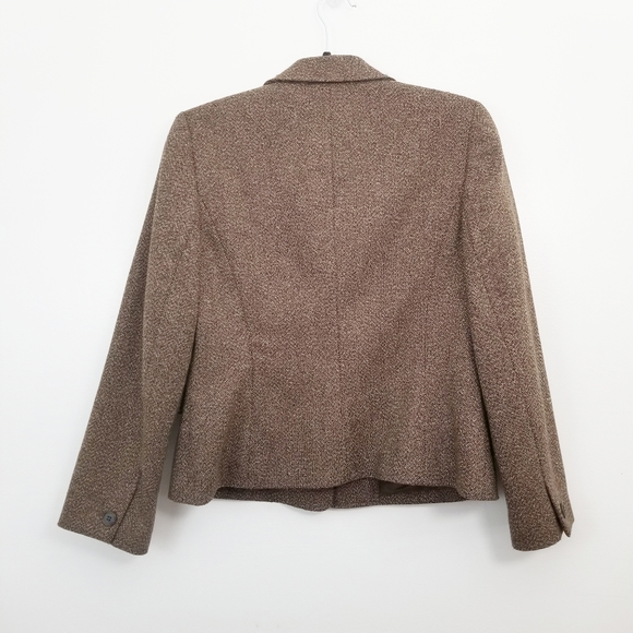 Sold - Picture 2 of 5